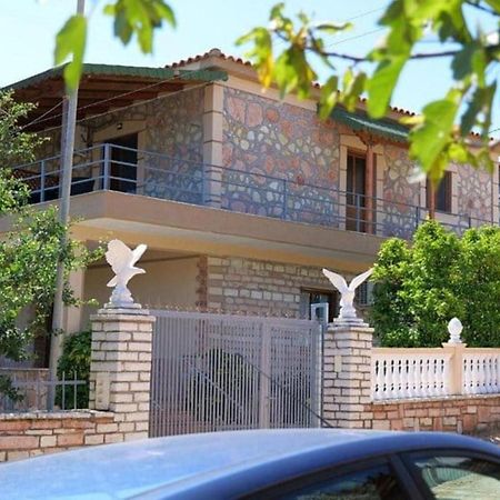 Villa Korado Sarandë エクステリア 写真