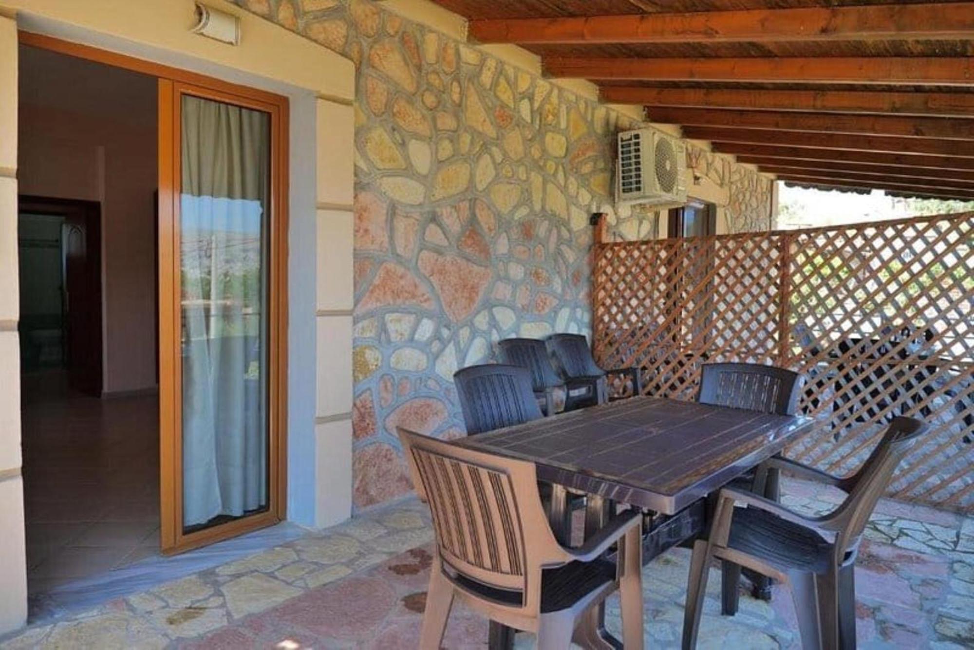 Villa Korado Sarandë エクステリア 写真