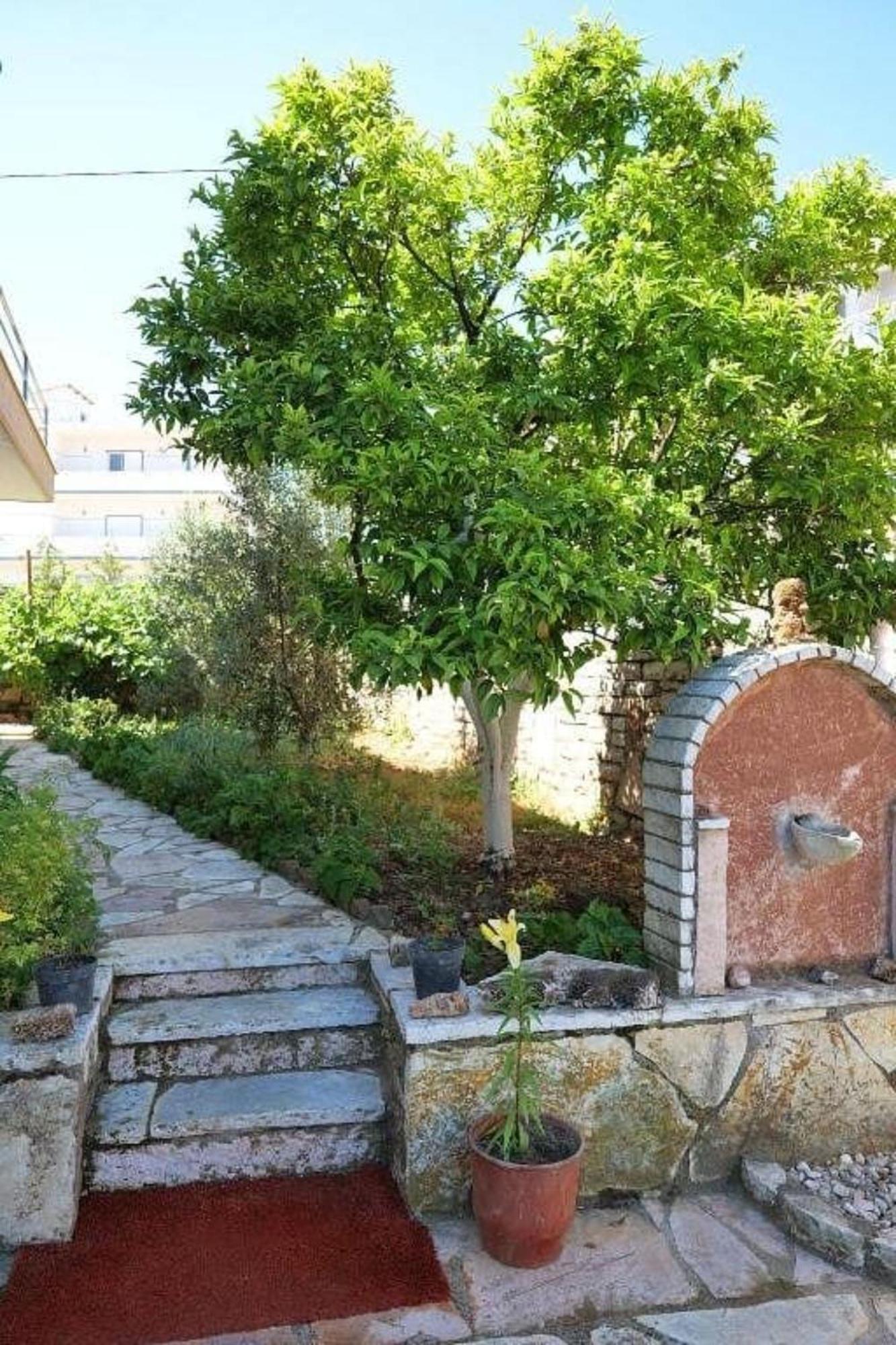 Villa Korado Sarandë エクステリア 写真