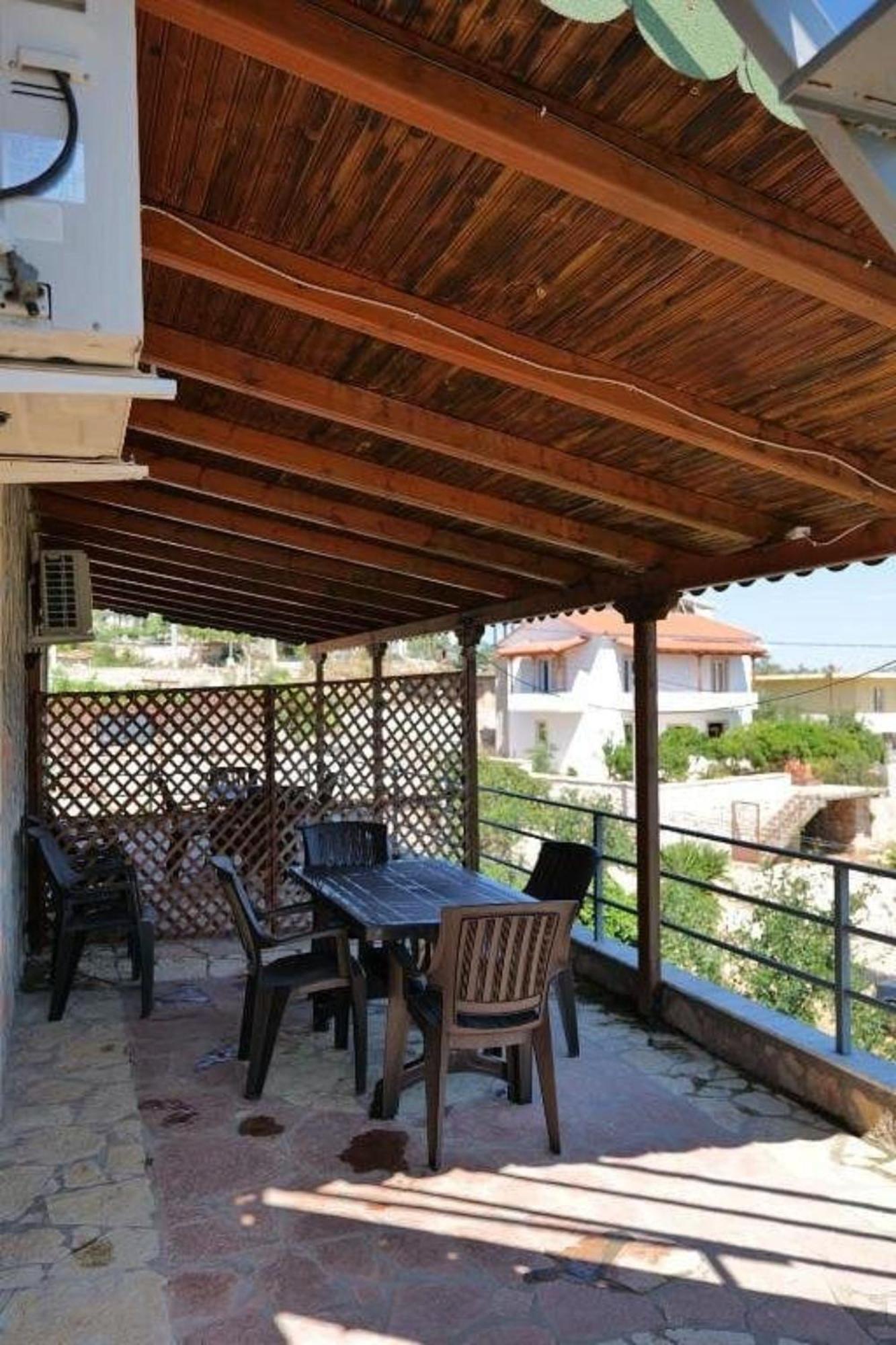 Villa Korado Sarandë エクステリア 写真
