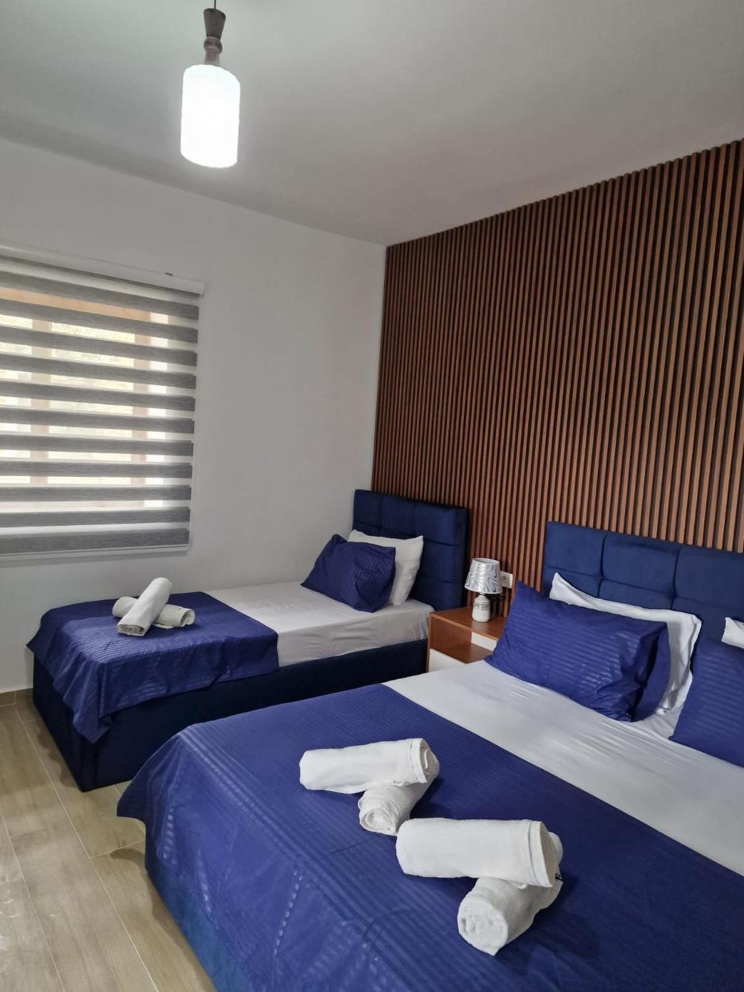 Villa Korado Sarandë エクステリア 写真