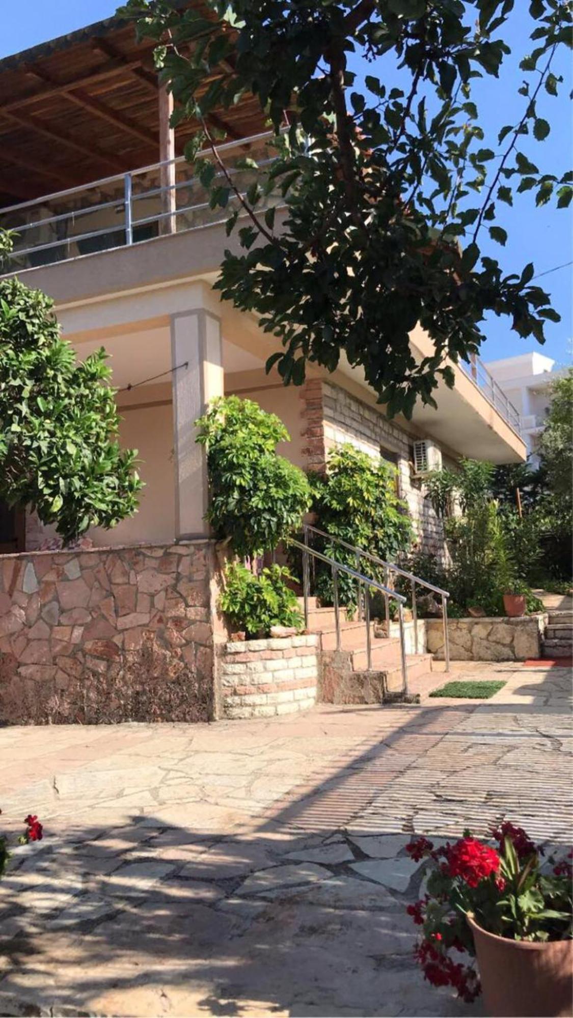 Villa Korado Sarandë エクステリア 写真