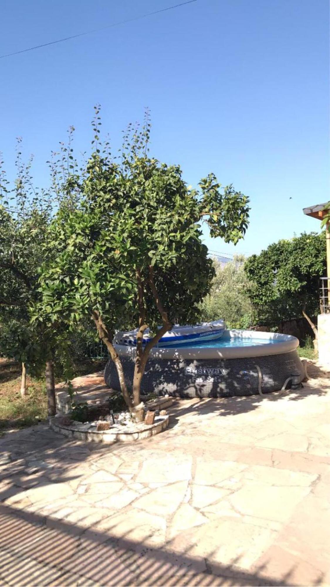 Villa Korado Sarandë エクステリア 写真